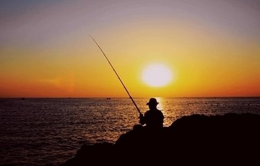 钓者柱子,钓者之恭非为鱼赐也