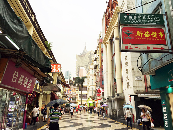 咀香园凤凰卷澳门,澳门咀香园美食攻略