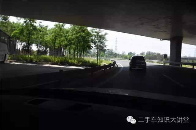 这车换避震要3000，还常年漏油，然而开过的人都瞬间被征服了