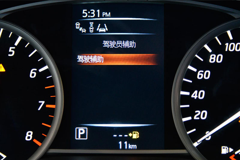 新手开日产轩逸视频,全新轩逸新手试驾视频