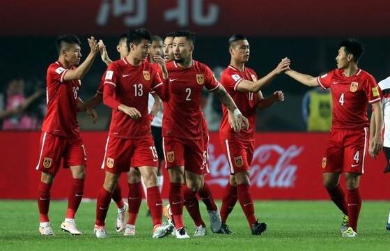 国足4连胜直接出线,国足近8场比赛4平4负