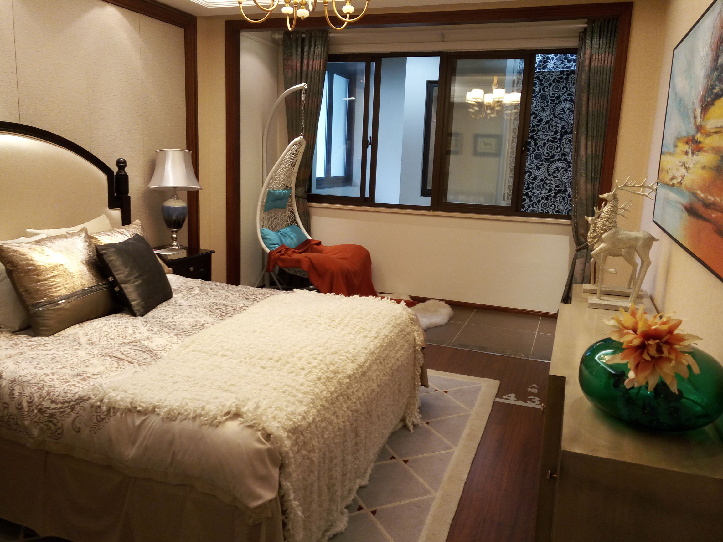 爱涛尚书云邸和爱涛尚逸华府区别,江宁爱涛尚书云邸楼顶