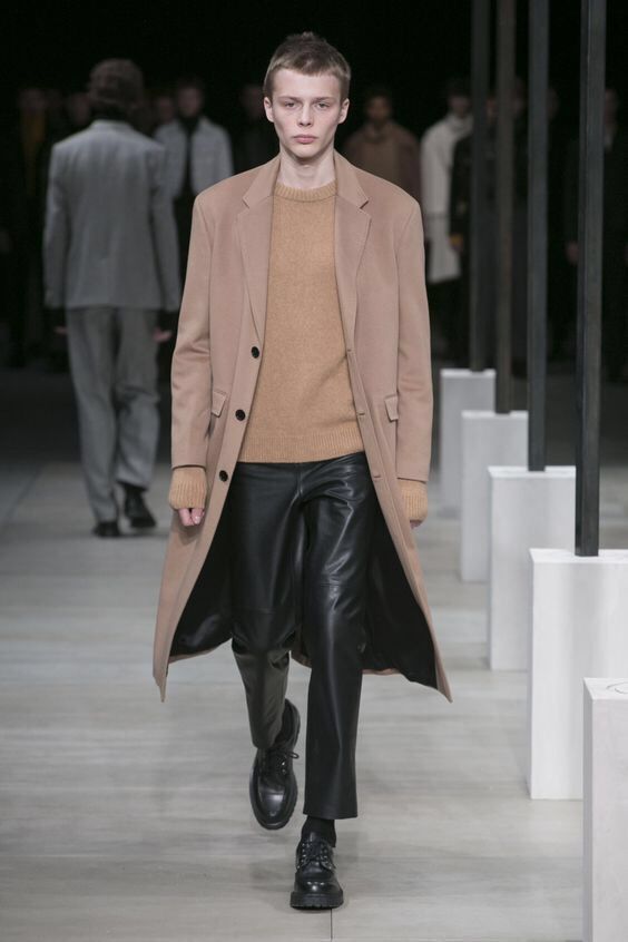 法式不羁形象的SandroHomme2016男士秋冬时装秀
