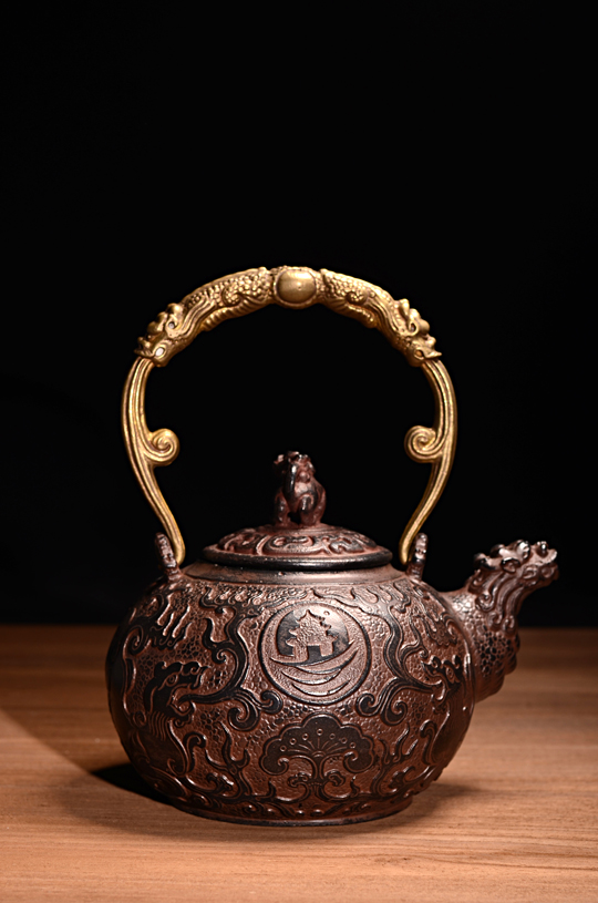 国产铁壶与日本铁壶,选国产还是日系