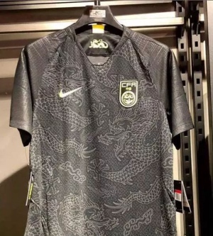 蓝月亮的主场,蓝月亮主唱