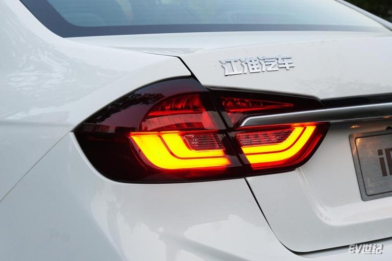 新能源纯电动汽车江淮iev5,江淮iev5续航100公里