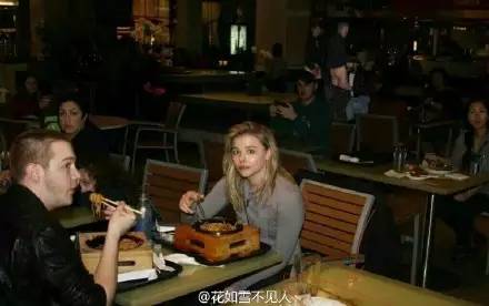 去看魔兽电影,看魔兽的顺序