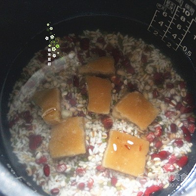 一碗什么都有的八宝粥,八宝粥其实不止八宝