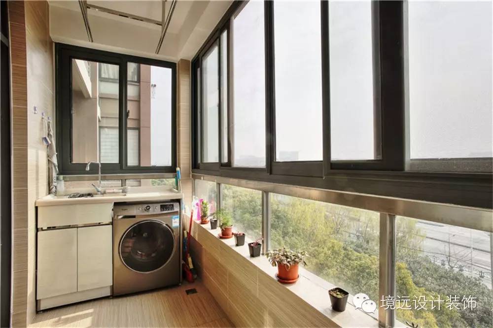 作品赏析:简单地手法,现代的气息——汤臣豪园