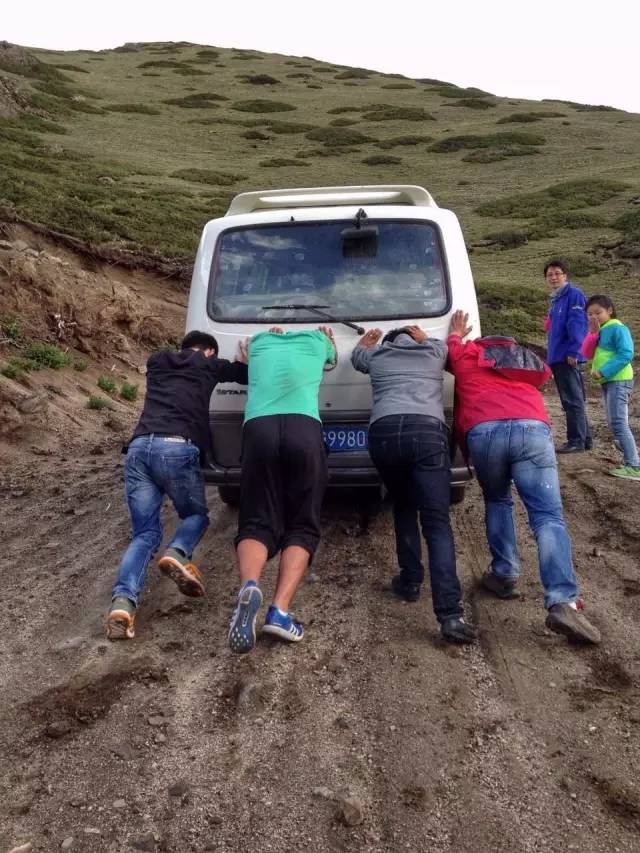 二十几岁环游世界,多大年纪还能环游世界