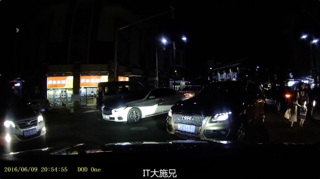 dod行车记录仪推荐测评,简单易操作行车记录仪