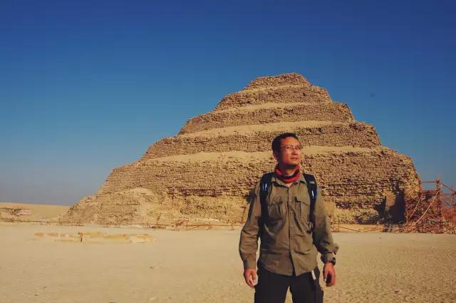 自带饭锅走遍60多个国家的他，在成都给了四海之友一个家