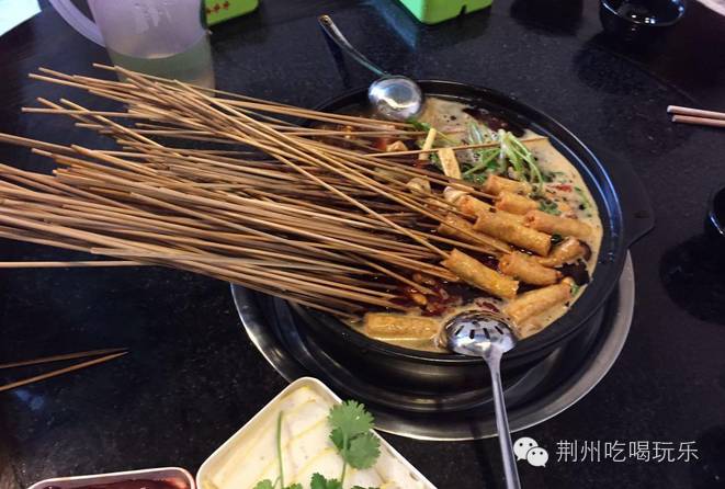 一个月卖20万让客人撸得身体仿佛被掏空...