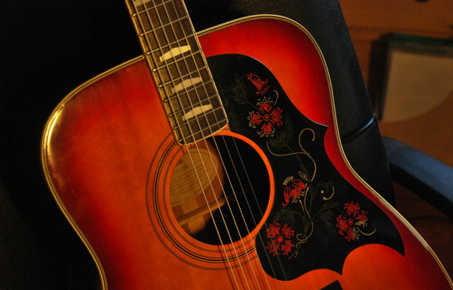 艺池吉他,保养吉他知识