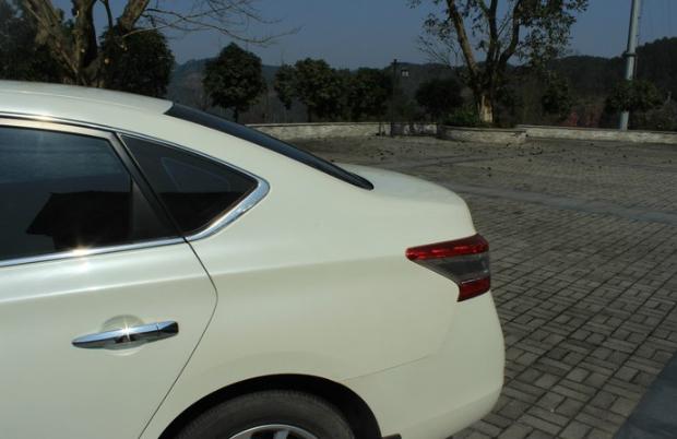 22款经典轩逸用车体验,十四代轩逸2022款一年用车费用