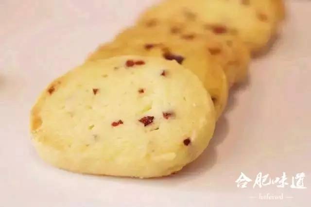 有什么事是一顿美食解决不了,有什么事情是一杯酒解决不了