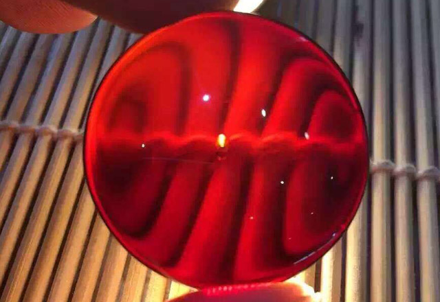 腾冲缅珀市场货怎么 (中缅边境云南腾冲琥珀)