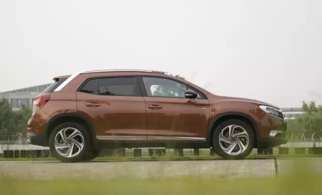 试驾长安ds6,ds6试驾视频最新