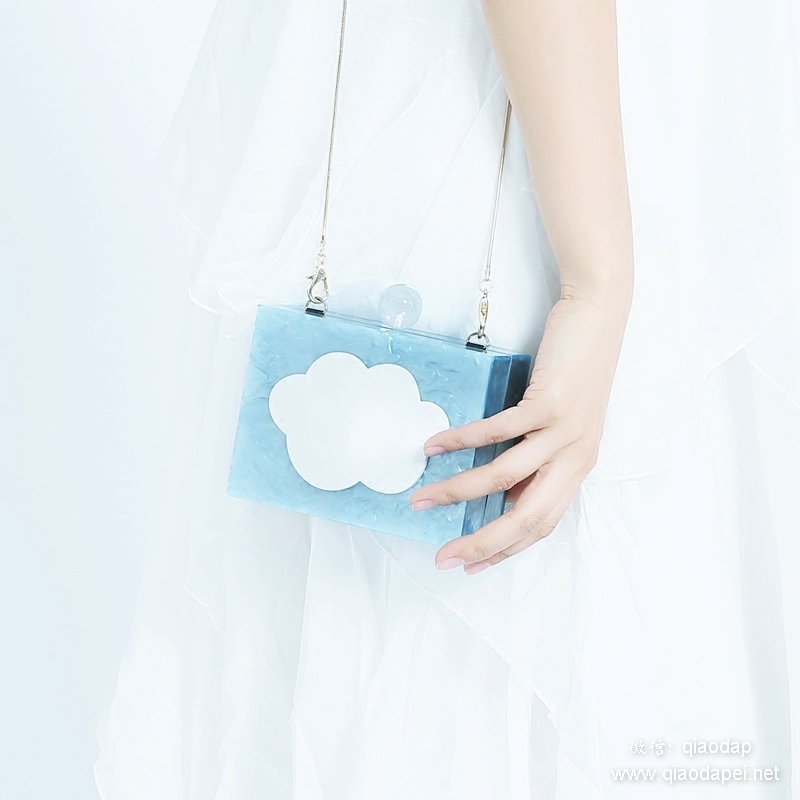 一眼爱上的高级感包包,看了一眼就心动的包包