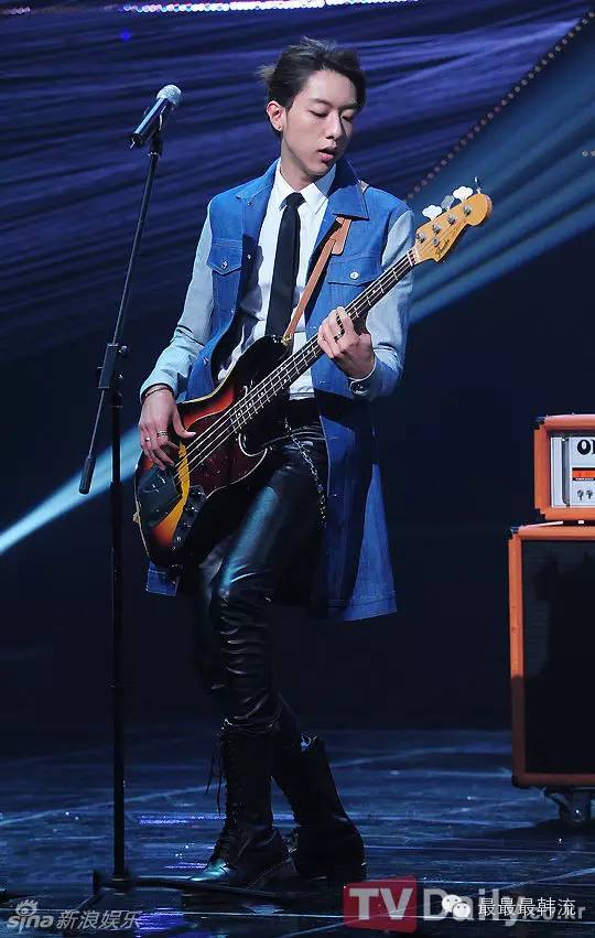 我们相爱很多年为什么就离别了,我们相爱很多年是哪首歌歌词