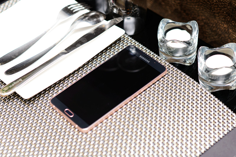 三星galaxya9测评,三星a9测评