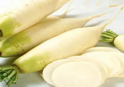 吃鱼翅等于吃猪蹄？原来昂贵的补品还不如这些食物！