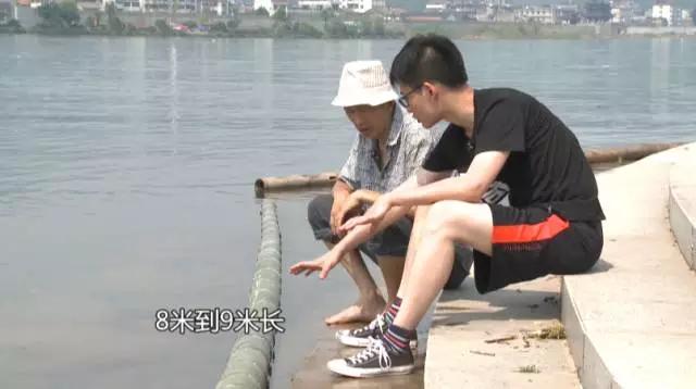 水上漂竹子怎么做到的,一根竹子水上漂的视频