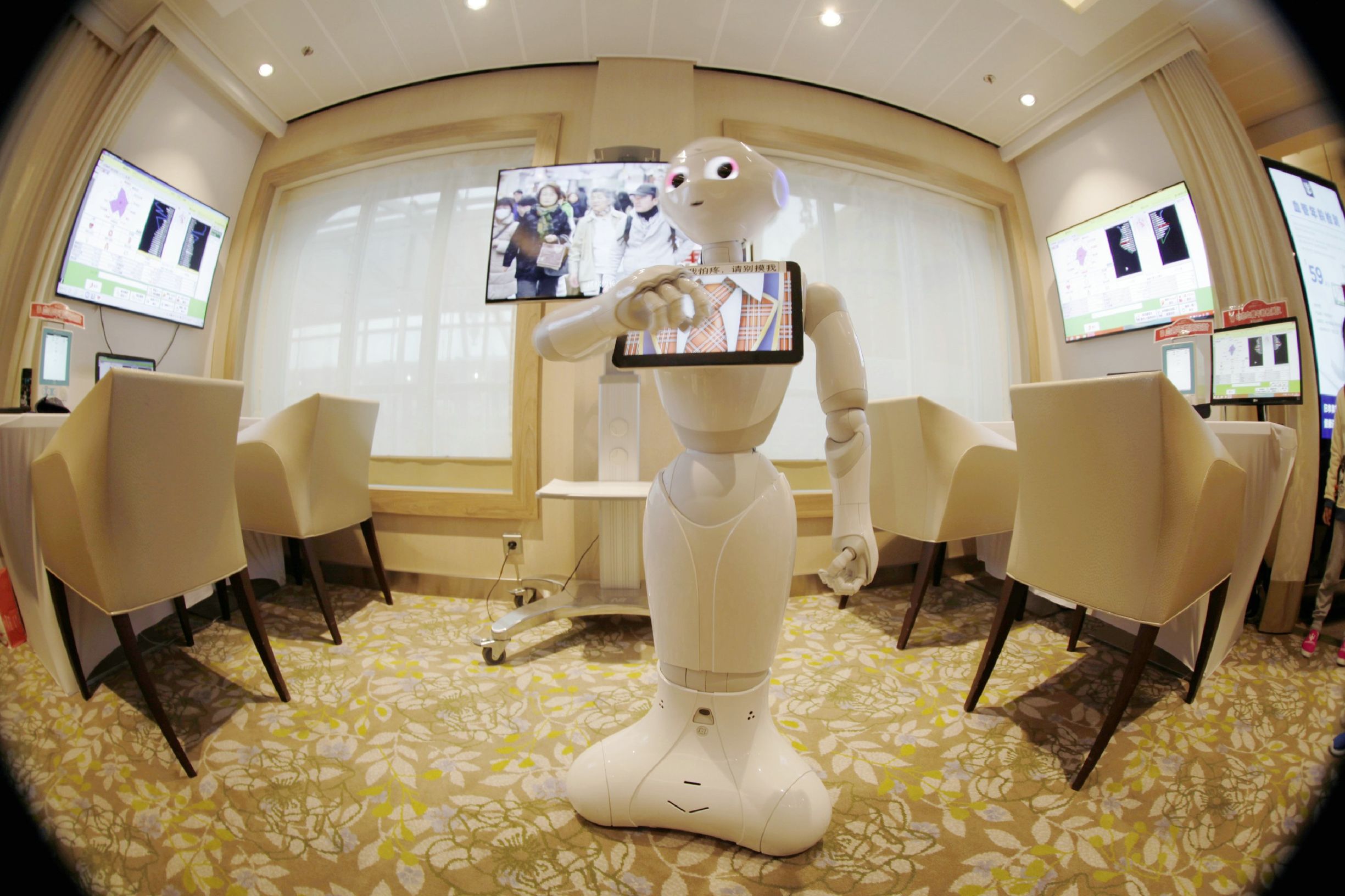 海洋量子号消费攻略,海洋量子号自由行攻略