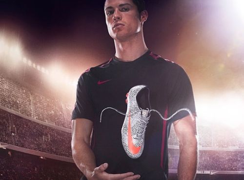 足球鞋nike传奇系列,耐克刺客cr7足球鞋推荐