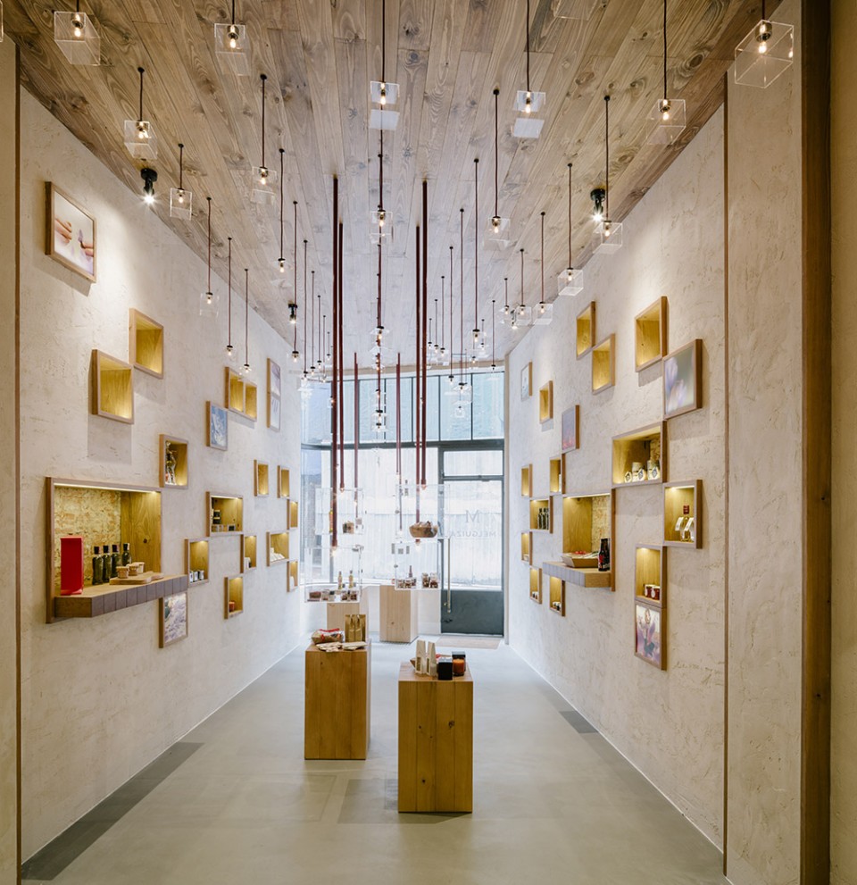 藏红花盒子上面的ssss 是什么意思 (藏红花圆盒子怎么打开)