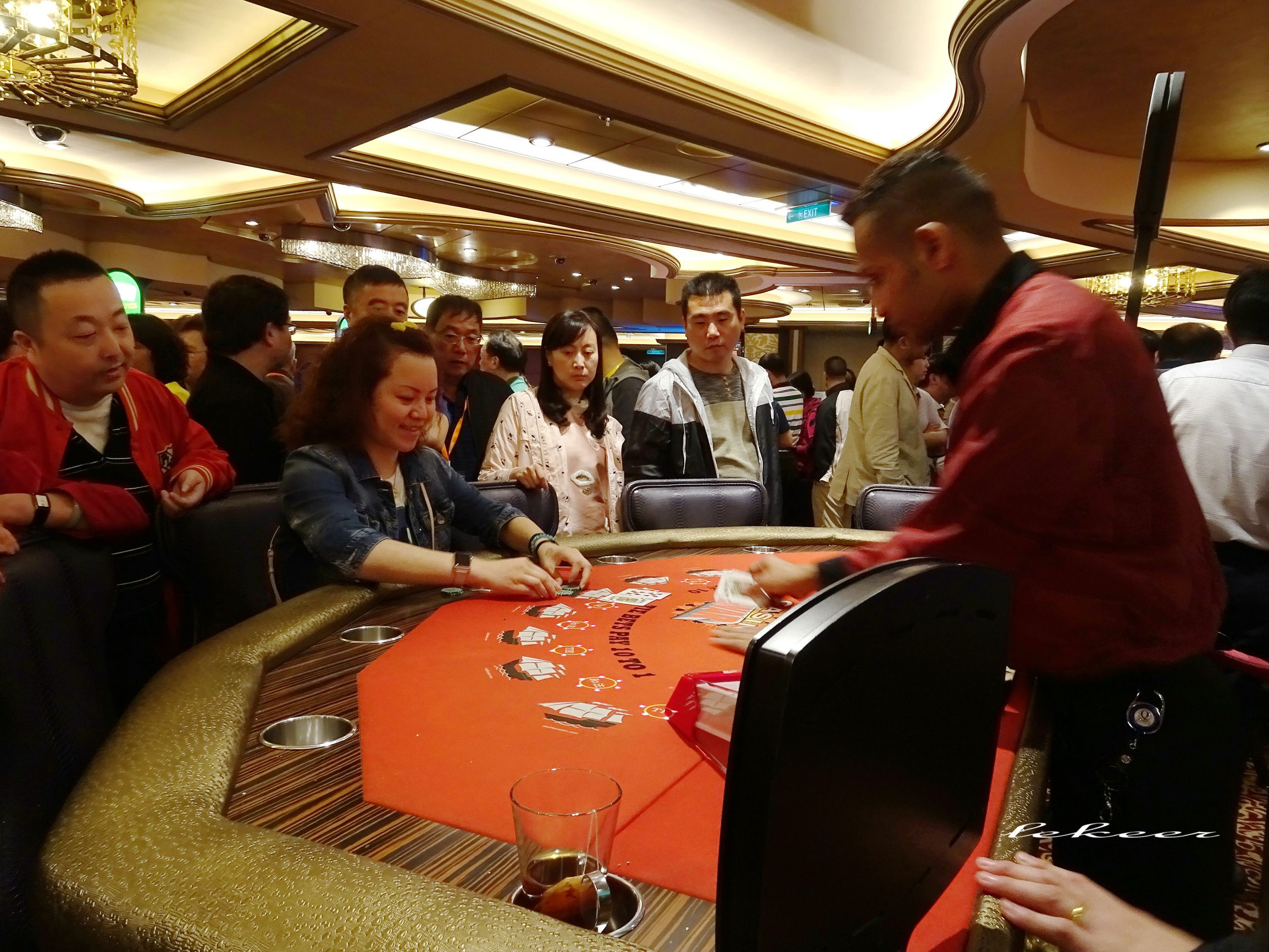 海洋量子号消费攻略,海洋量子号自由行攻略