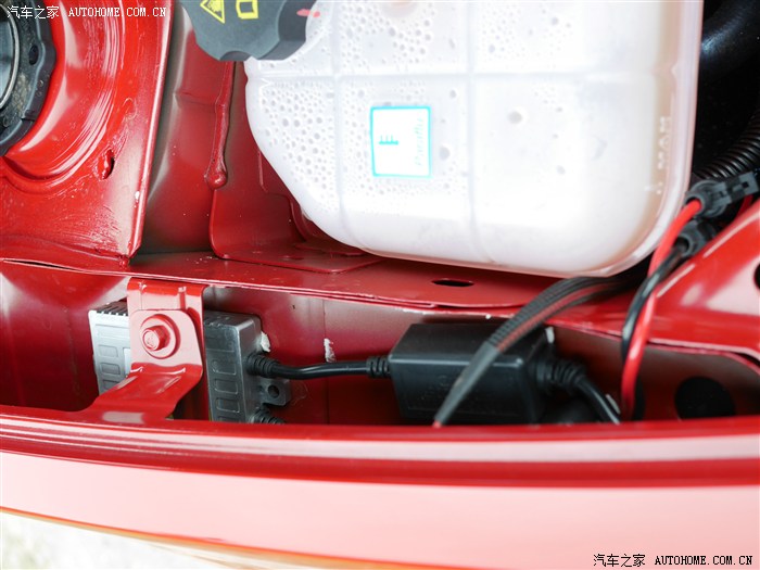 菲亚特致悦2014款拉花,致悦白色款改装