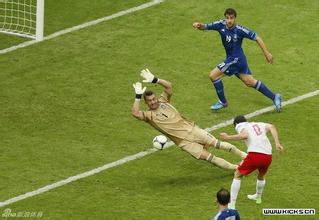 中国足球职业化历程解析,前国脚诠释职业足球的残酷