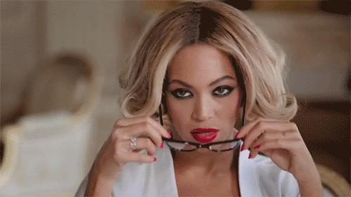 好莱坞小花们的妆扮“黑”历史竟然在今年全面翻盘！