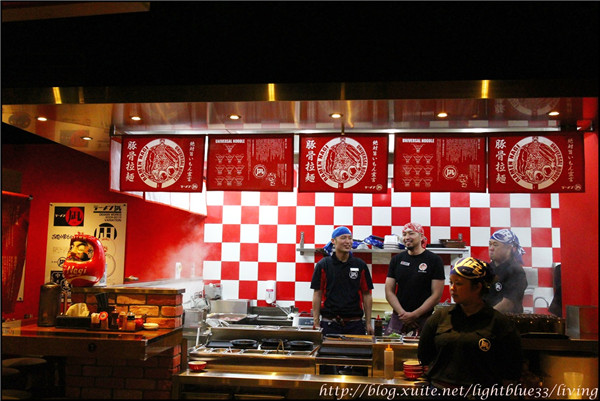 ラーメン凪,Nagi豚骨拉面，猪排配沾面给你消暑超级饱足感