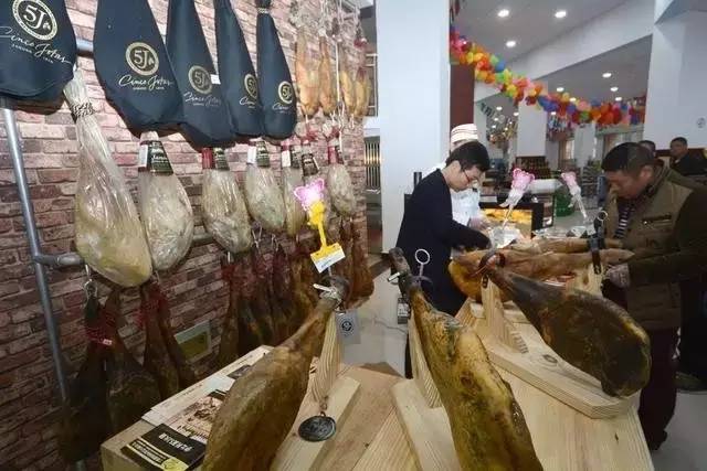 未来三个月没有假期，如何在青田抖high起来~~~（最时髦新玩法）