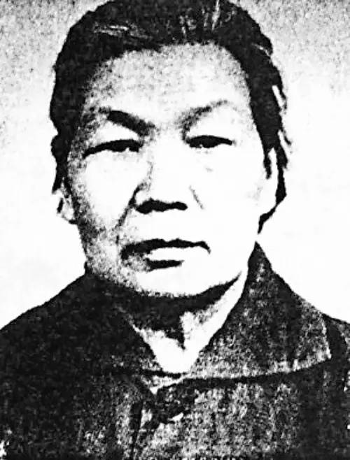 《*产党共**宣言》第一本中译本在中国的传奇经历