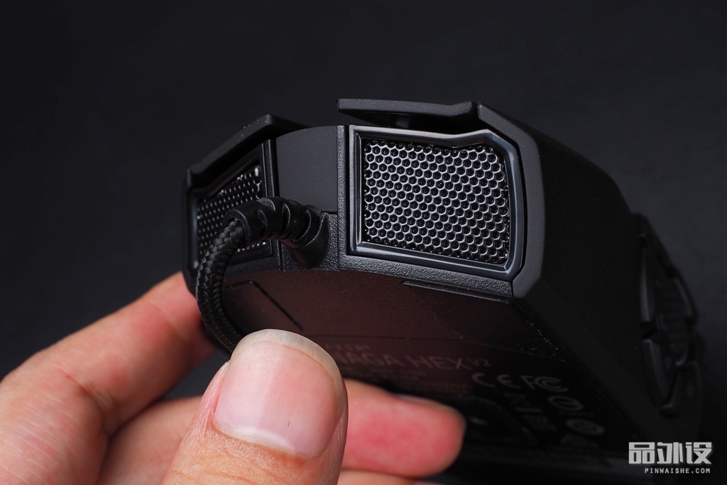 雷蛇那伽梵蛇六芒星背光灯不亮,雷蛇巴塞利斯蛇v2鼠标测评