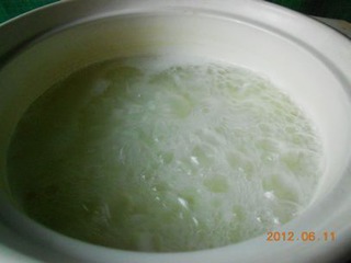 快！拿个大点的盆子，接住我的口水！