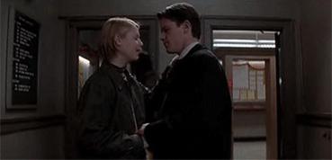 情侣异地没话题了怎么办,异地聊什么话题可以增进感情