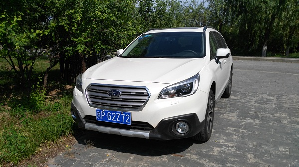 斯巴鲁sti森林人2.5t试驾视频,斯巴鲁森林人2.0燃油版试驾视频