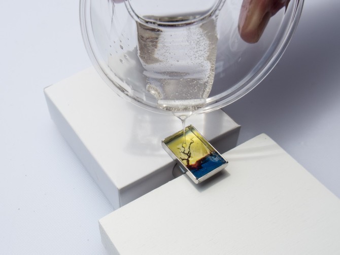 水晶琉璃手工饰品,水晶滴胶手工作品