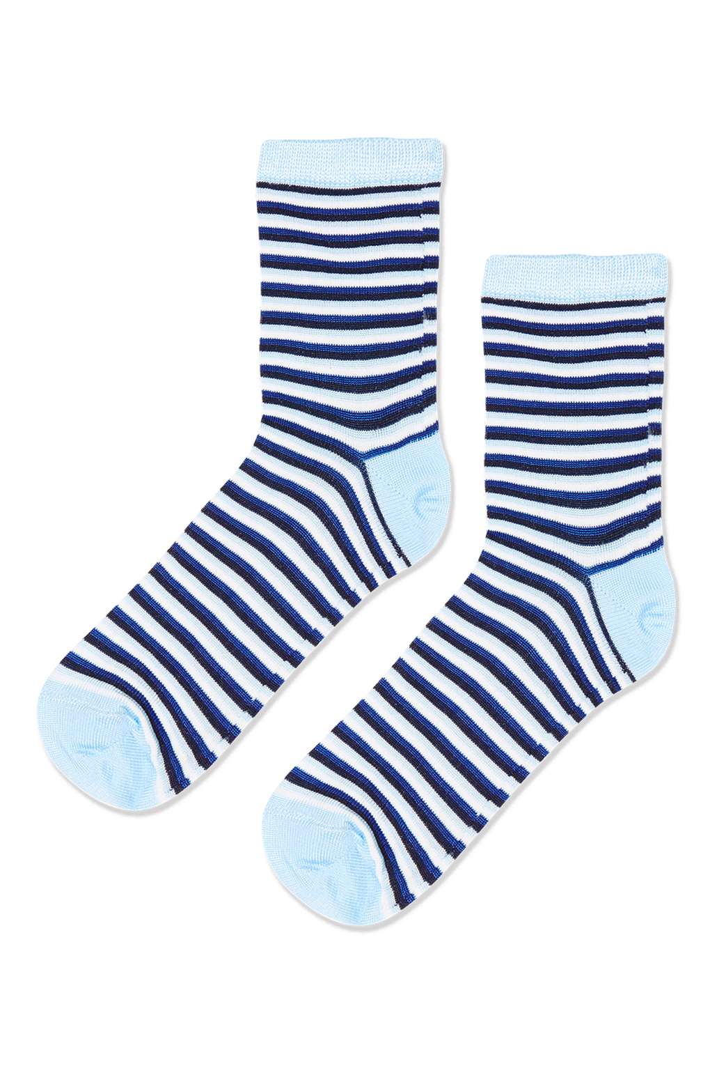 有这几件时尚单品就够了,清爽感扑面而来的蓝色单品