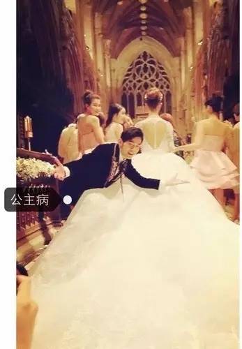 周杰伦暴瘦成小鲜肉,周杰伦变成小公举了吗