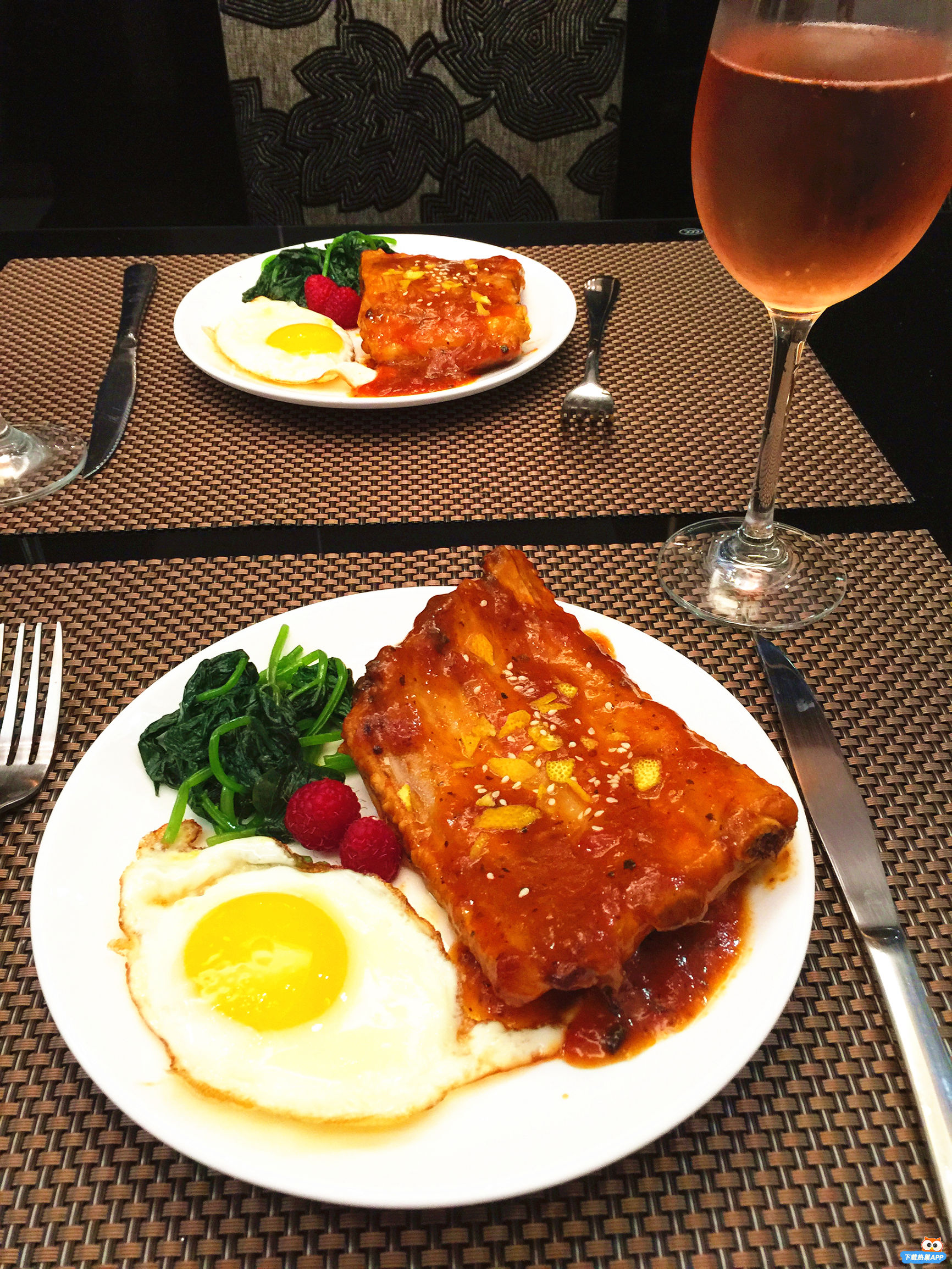 上海美式炭烤猪肋排,上海超大烤肋排餐厅