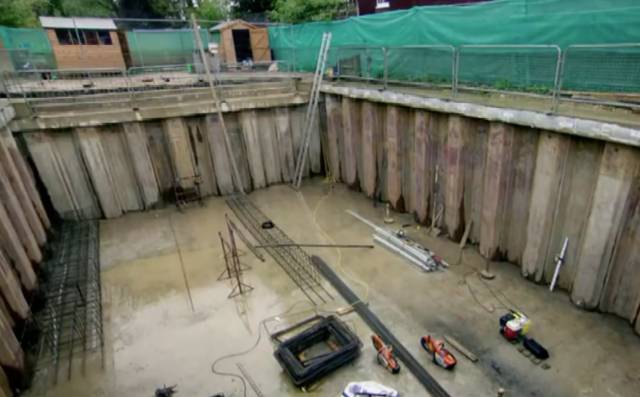 河边怎么建房子好看,河边房子怎么造