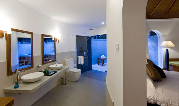 美佳航空的飞机,马代库拉玛蒂kuramathi价格