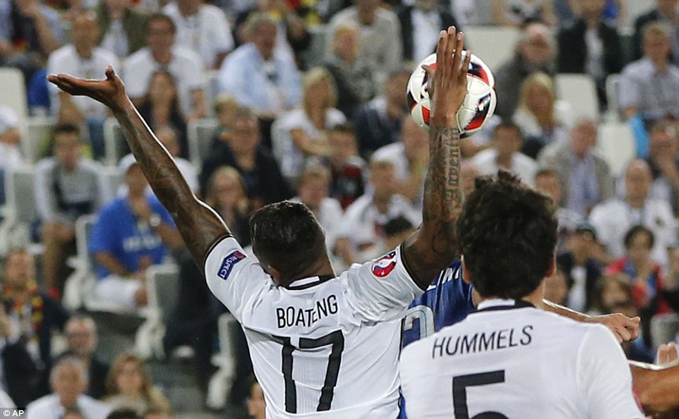 德国和意大利点球大战,欧洲史上最激烈的足球赛