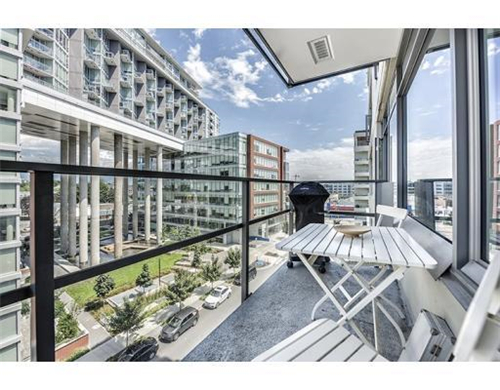 200万在温哥华买什么房好,温哥华小户型公寓价格