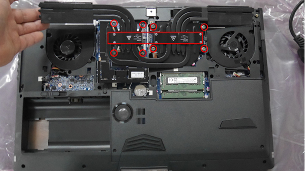 炫龙笔记本显卡驱动怎么更新,炫龙游戏本拆机